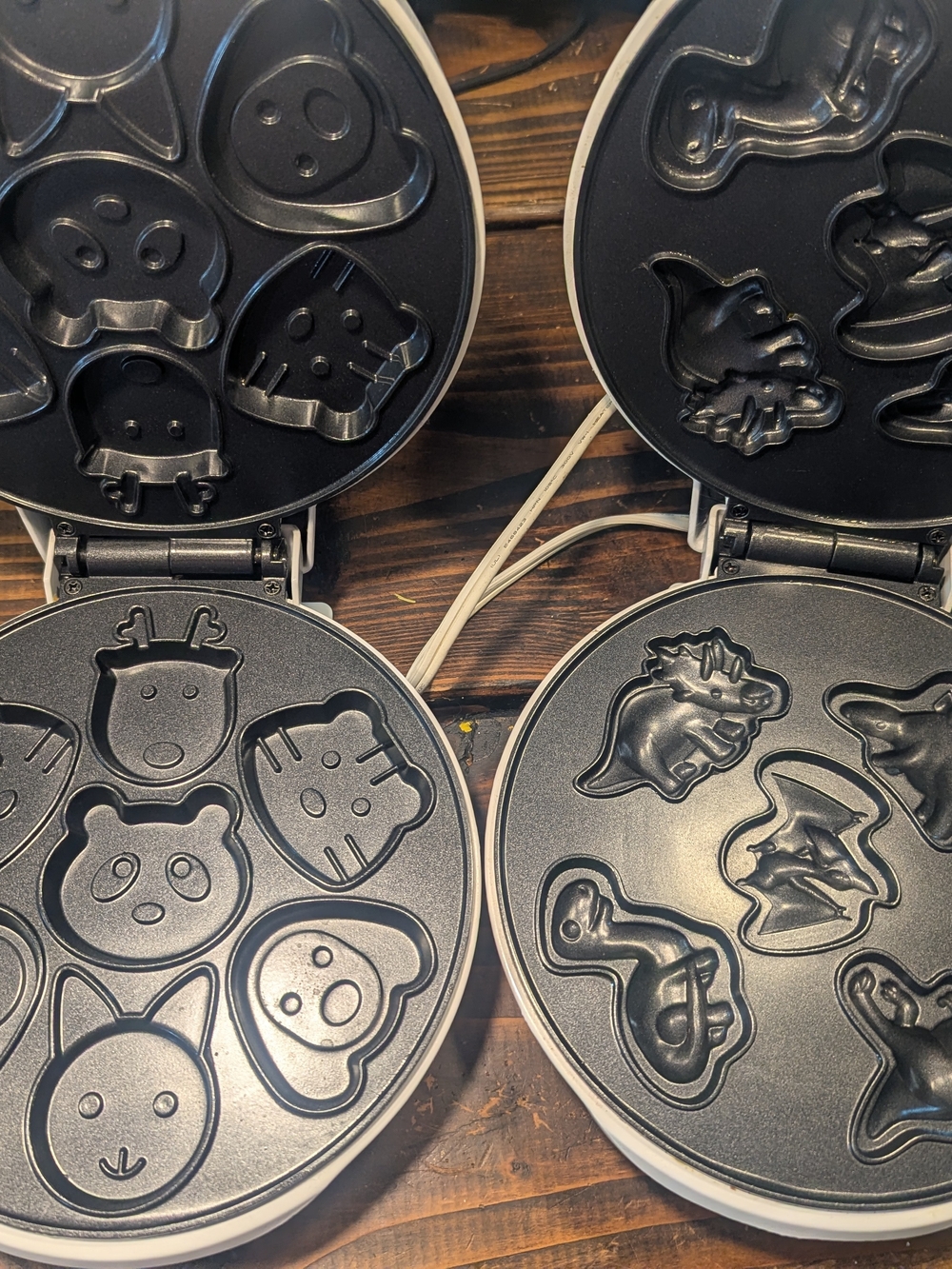 Waffle Wow Mini Waffle Makers - Picture 2 of 2